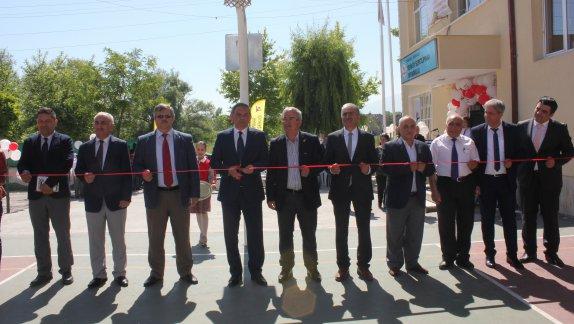 Sepetli Pınar Ortaokulunda TÜBİTAK 4006 Bilim Fuarı açıldı
