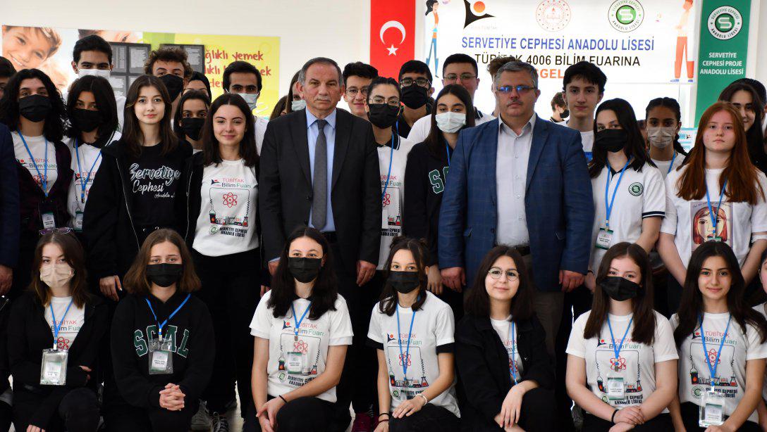 Servetiye Cephesi Proje Anadolu Lisesinde ''Tübitak 4006 Bilim Fuarı Sergisi'' Açıldı.